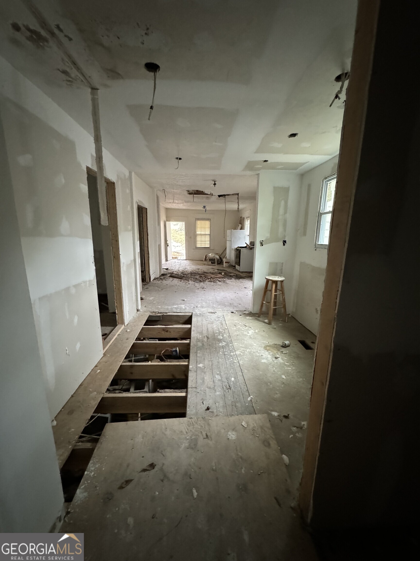 3400 North Fulton Avenue Property Photo 6