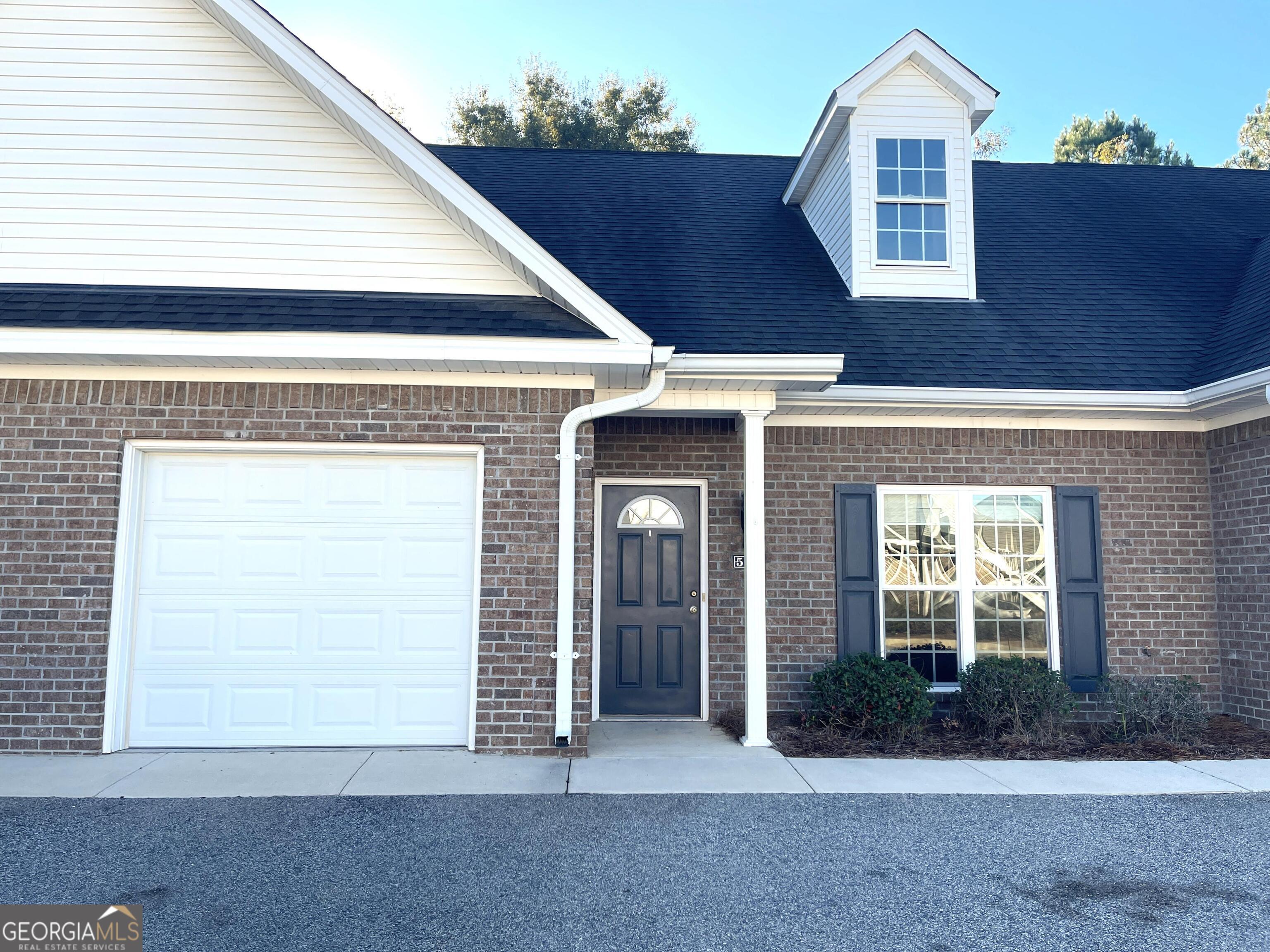 8100 Burkhalter Road APT 505