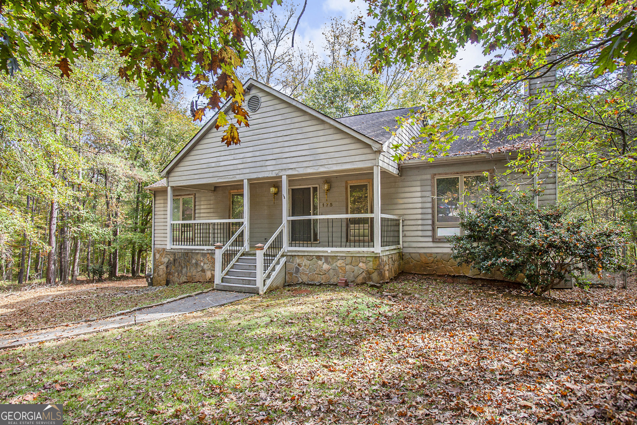 175 Carriage Gate Drive Property Photo 3
