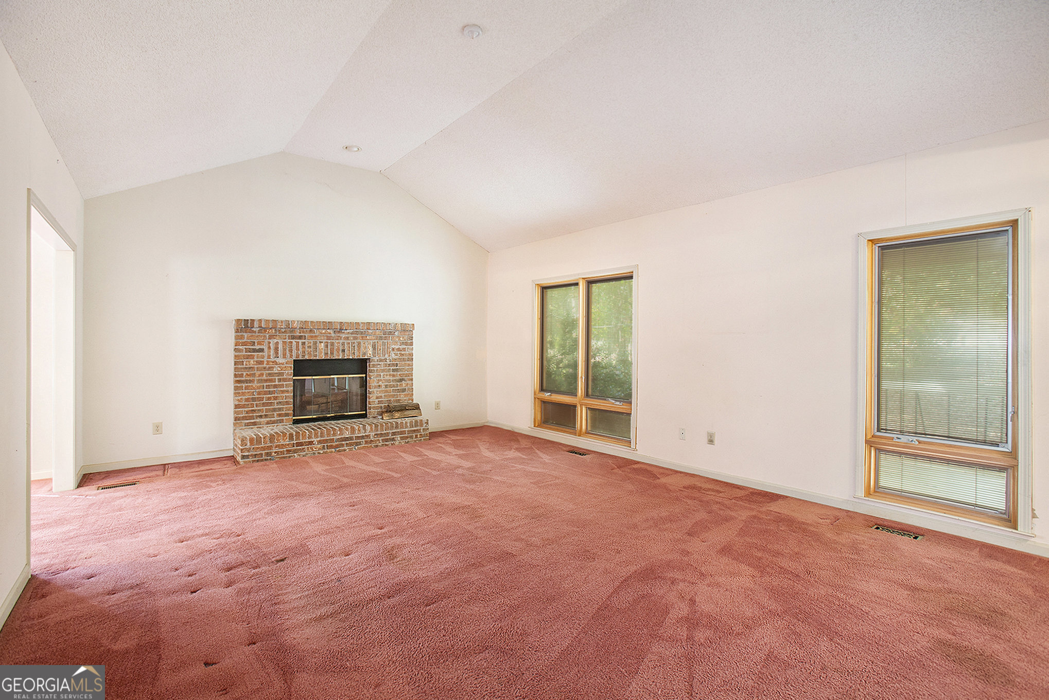 175 Carriage Gate Drive Property Photo 8