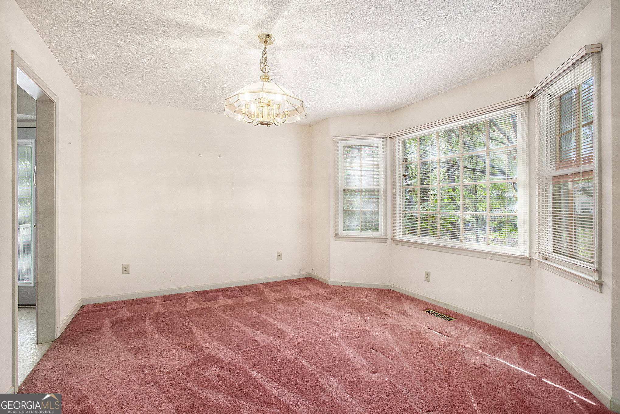 175 Carriage Gate Drive Property Photo 10