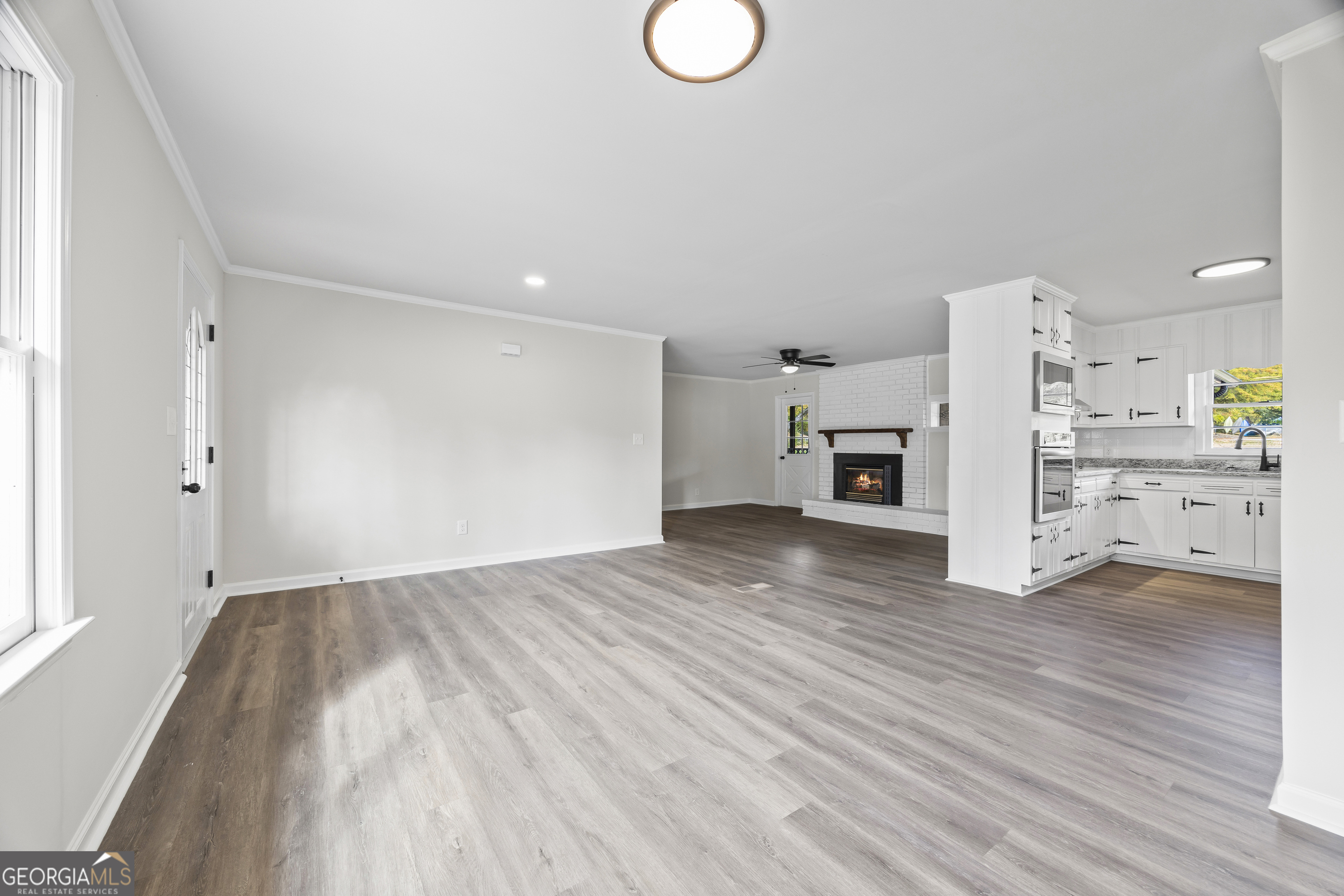 263 Valley Drive Property Photo 8