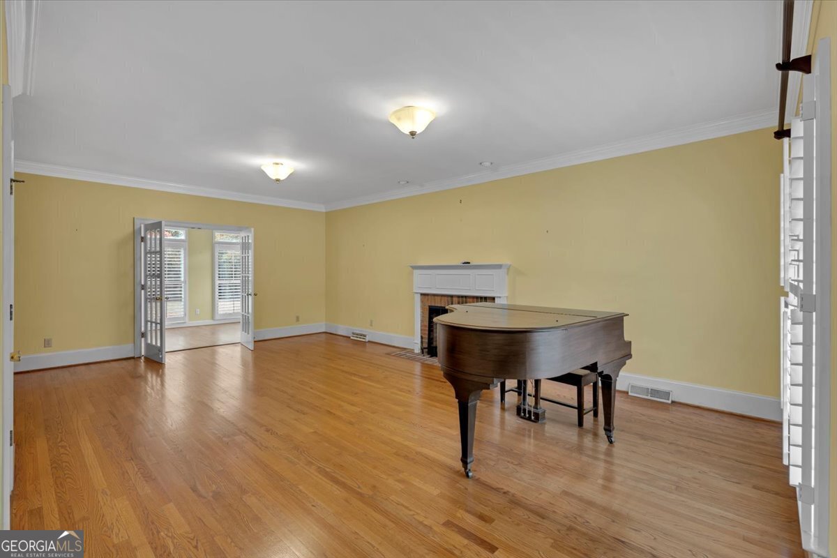 36 Latimer Lane Nw Property Photo 11