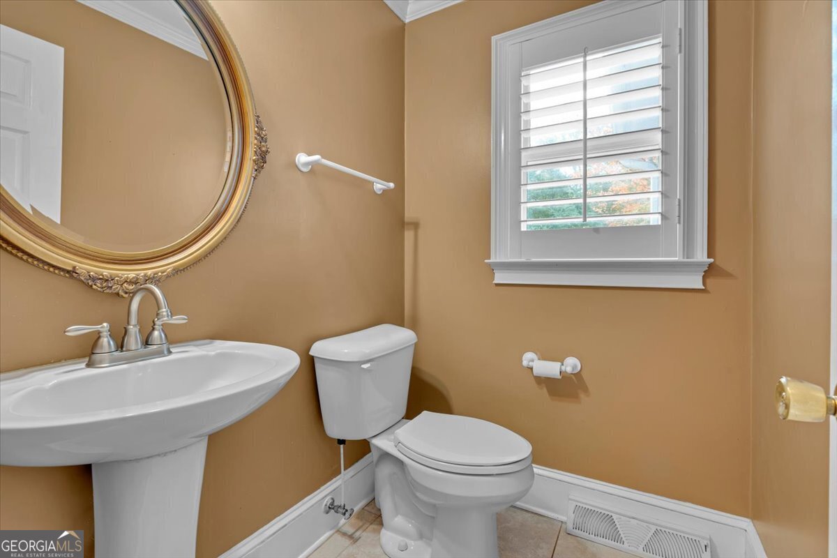 36 Latimer Lane Nw Property Photo 25