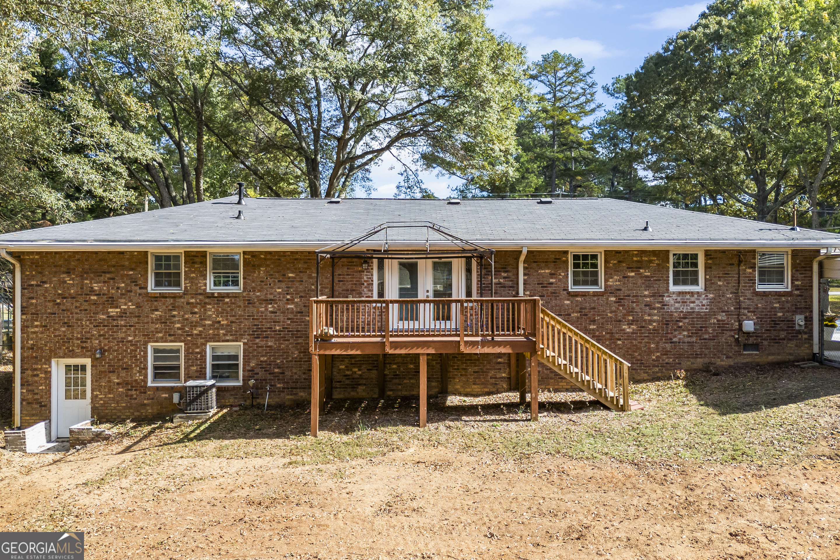 2639 Odum Street Property Photo 5