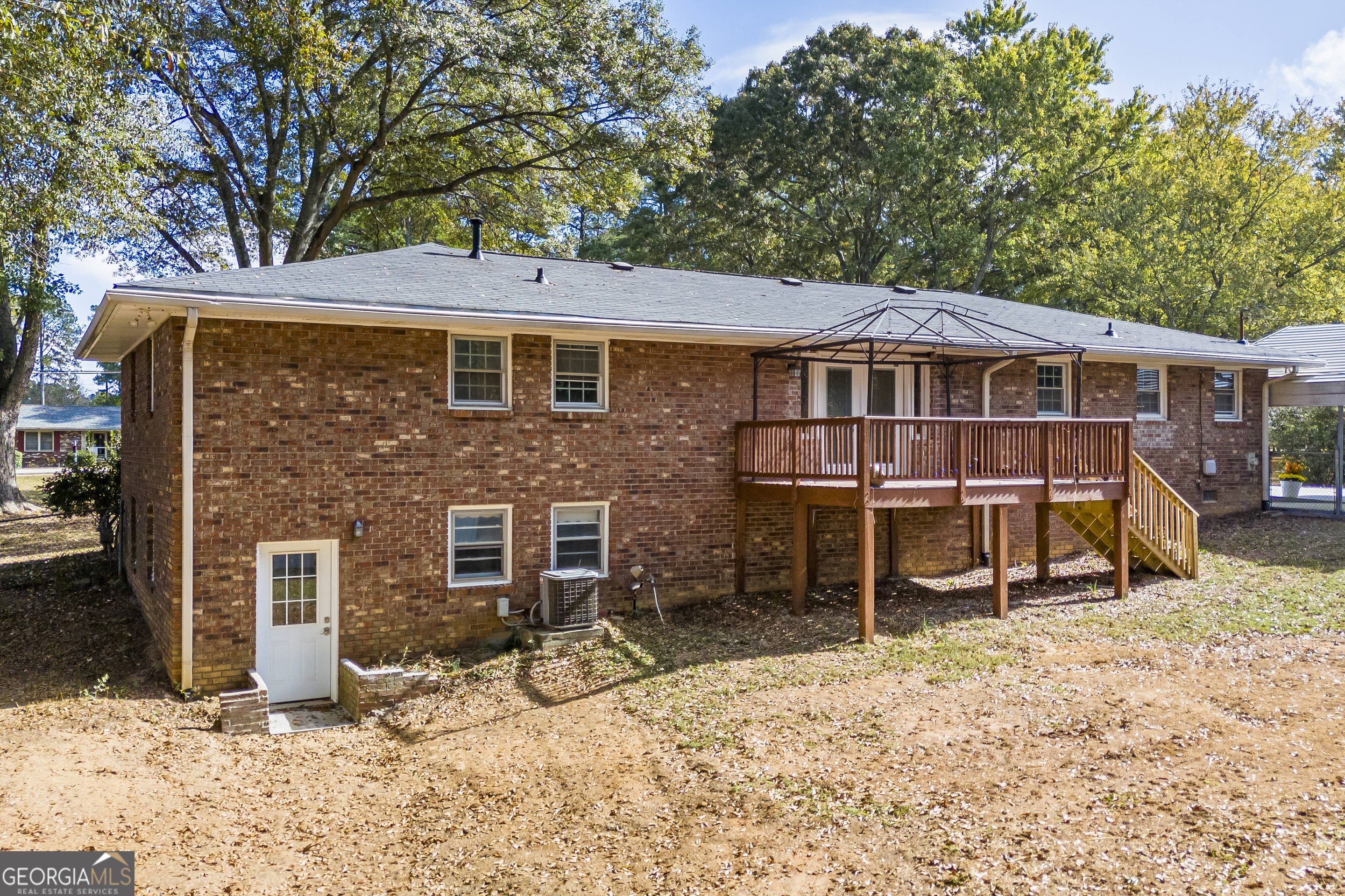 2639 Odum Street Property Photo 6