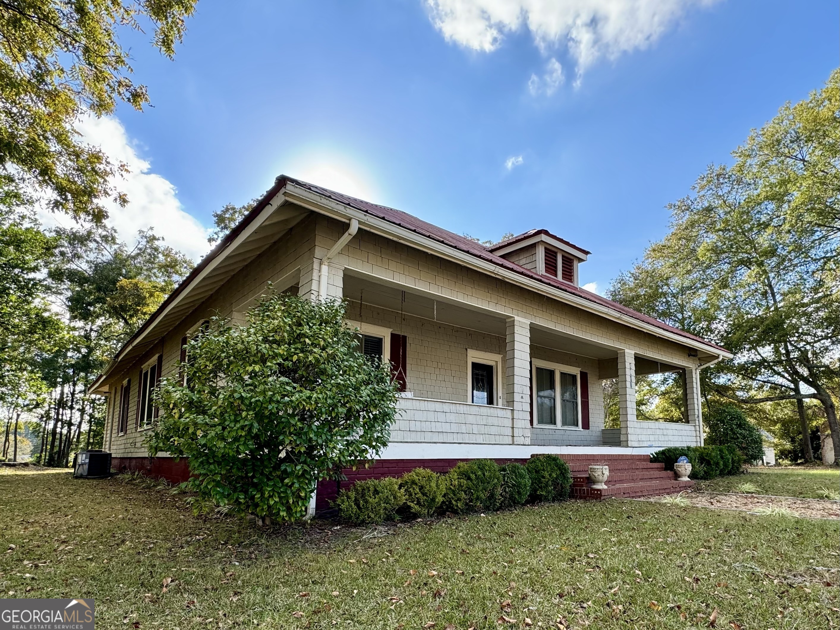 4511 S. Highway 15 Property Photo 1