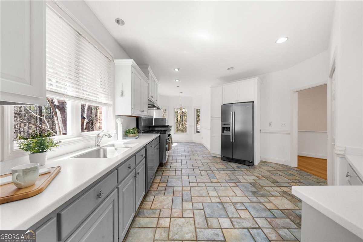6137 White Oak Drive Property Photo 15
