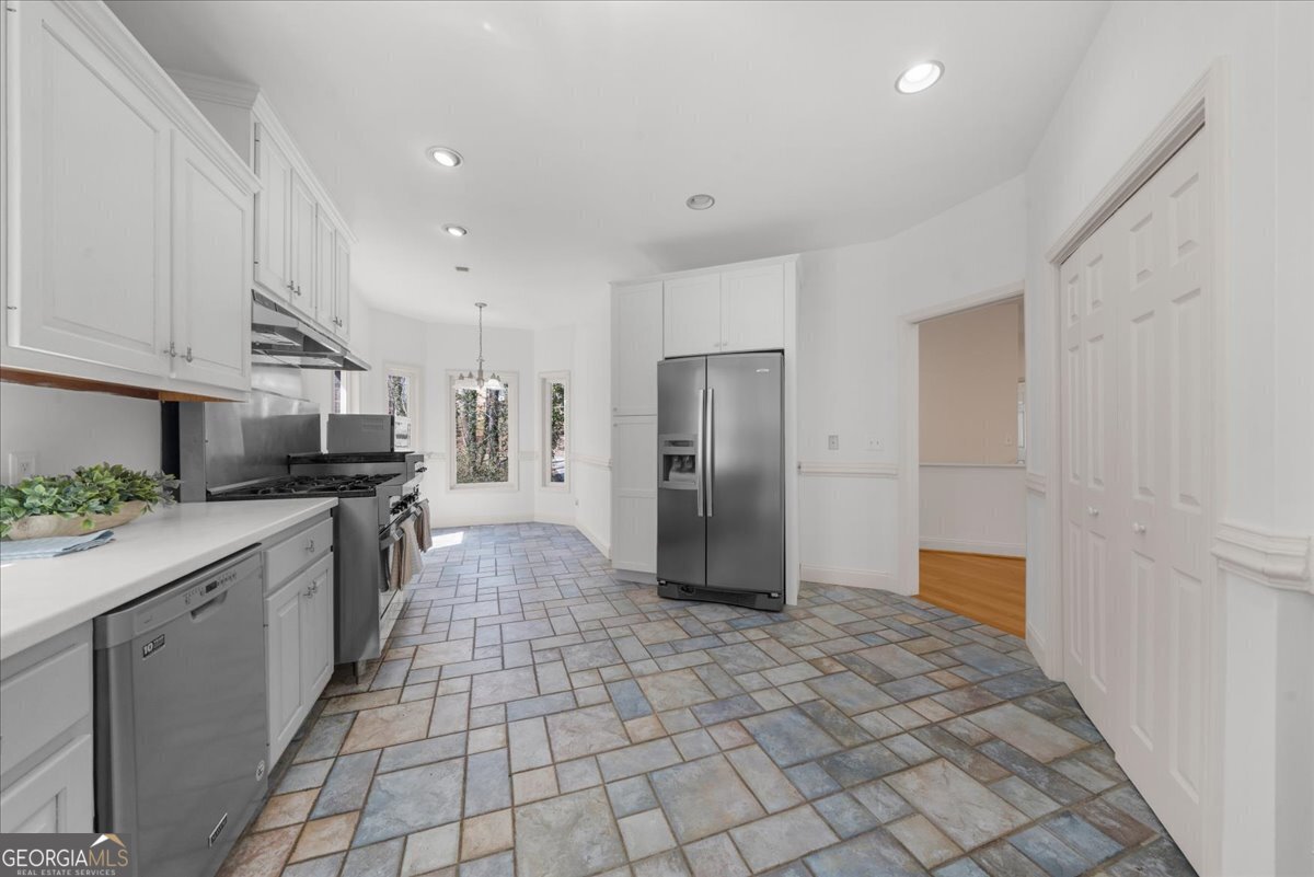 6137 White Oak Drive Property Photo 19