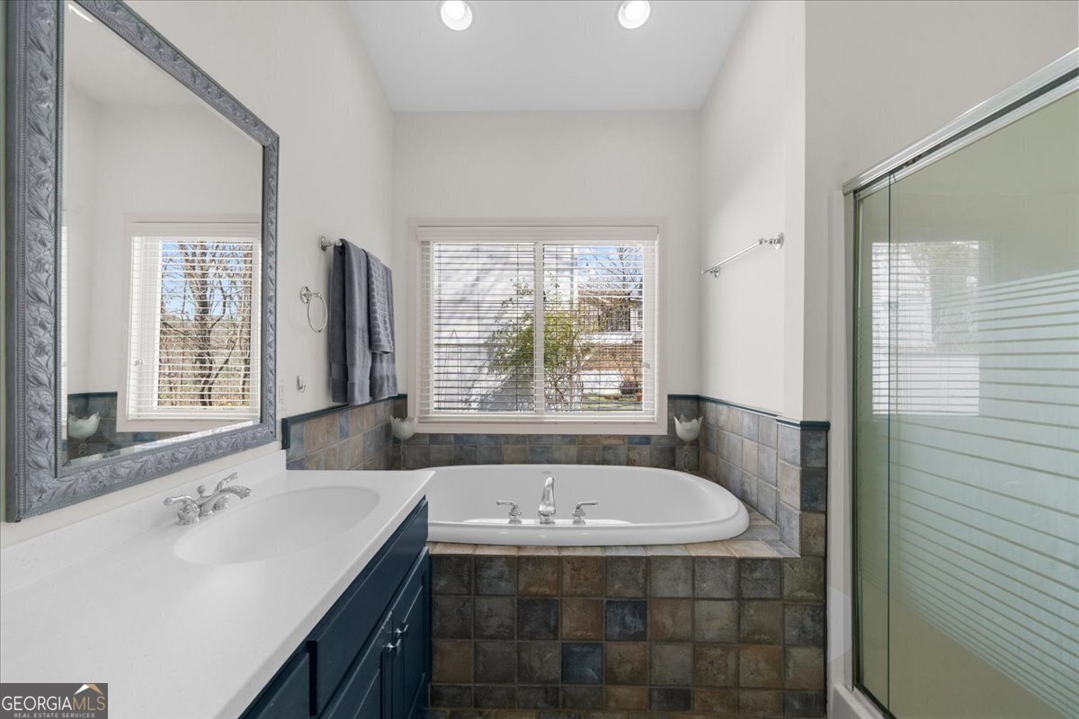 6137 White Oak Drive Property Photo 27