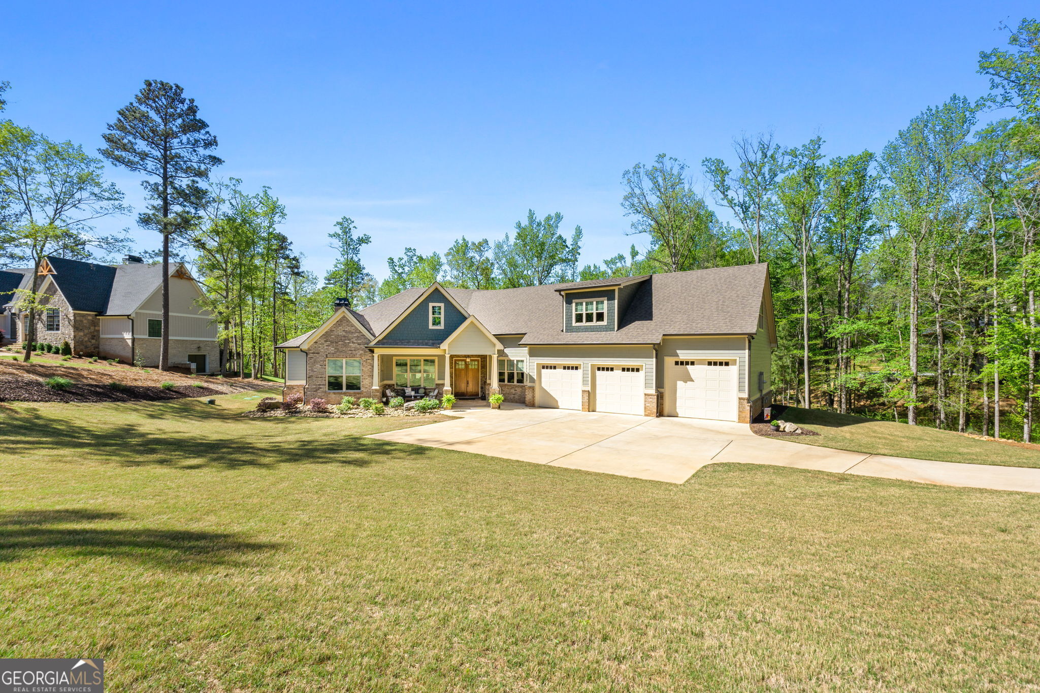 131 Quiet Cove Way Property Photo 3