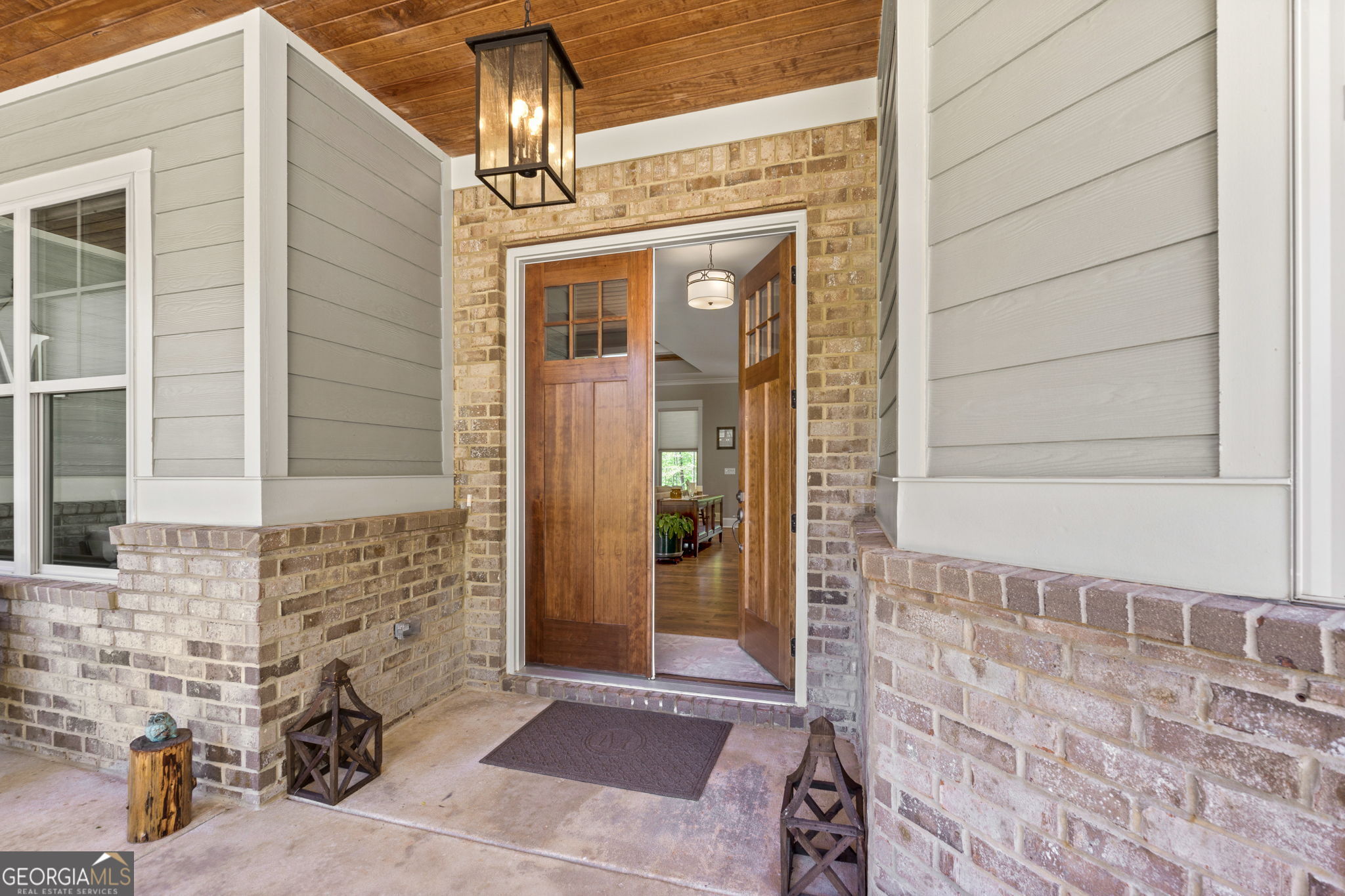 131 Quiet Cove Way Property Photo 8
