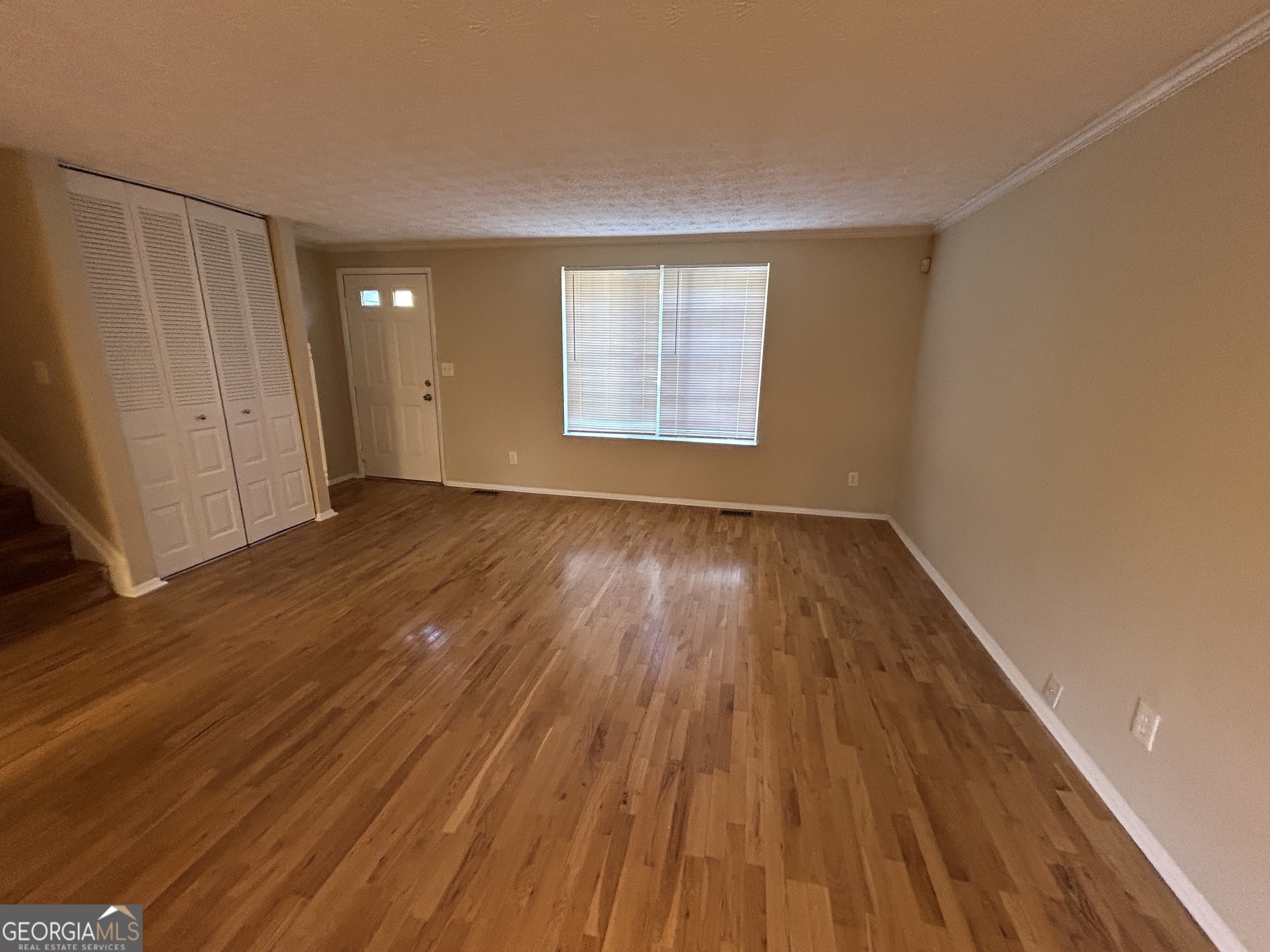 493 Village Square Court Property Photo 3