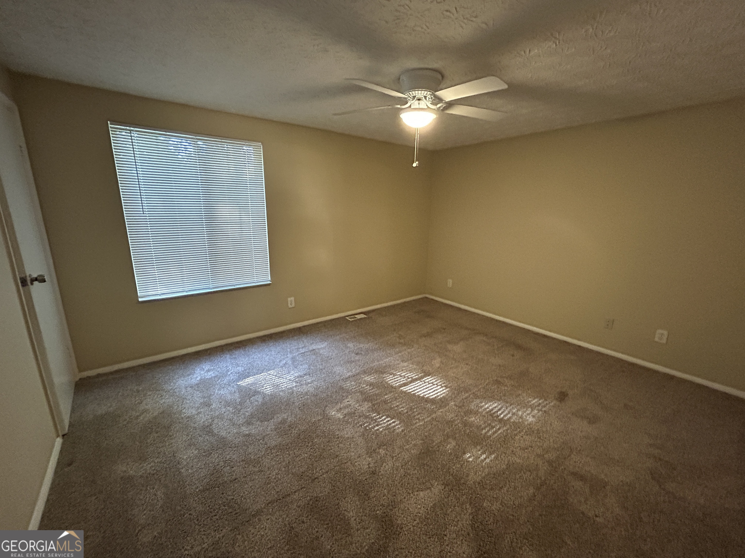 493 Village Square Court Property Photo 13