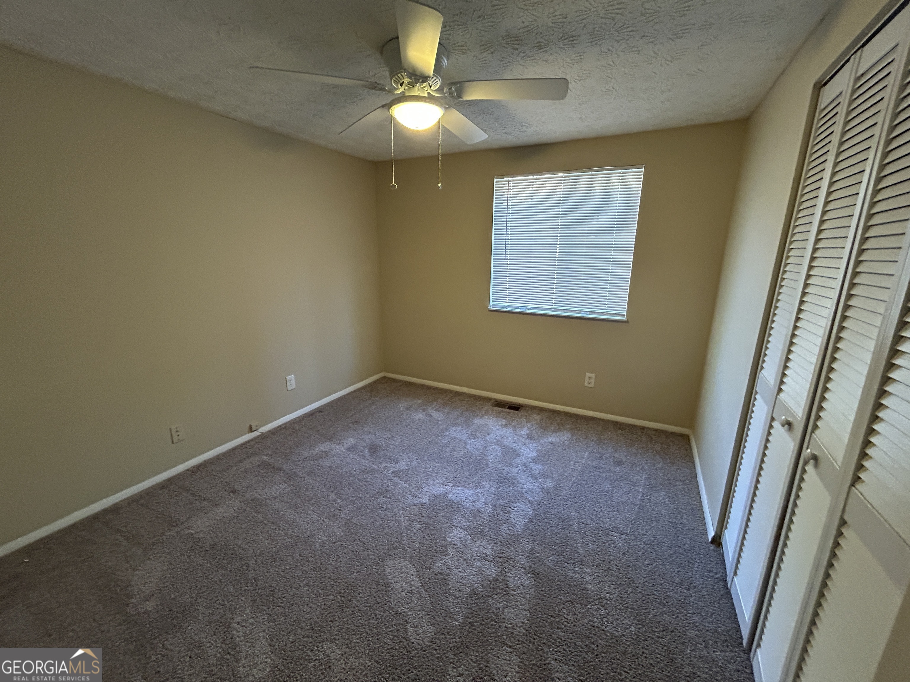 493 Village Square Court Property Photo 16
