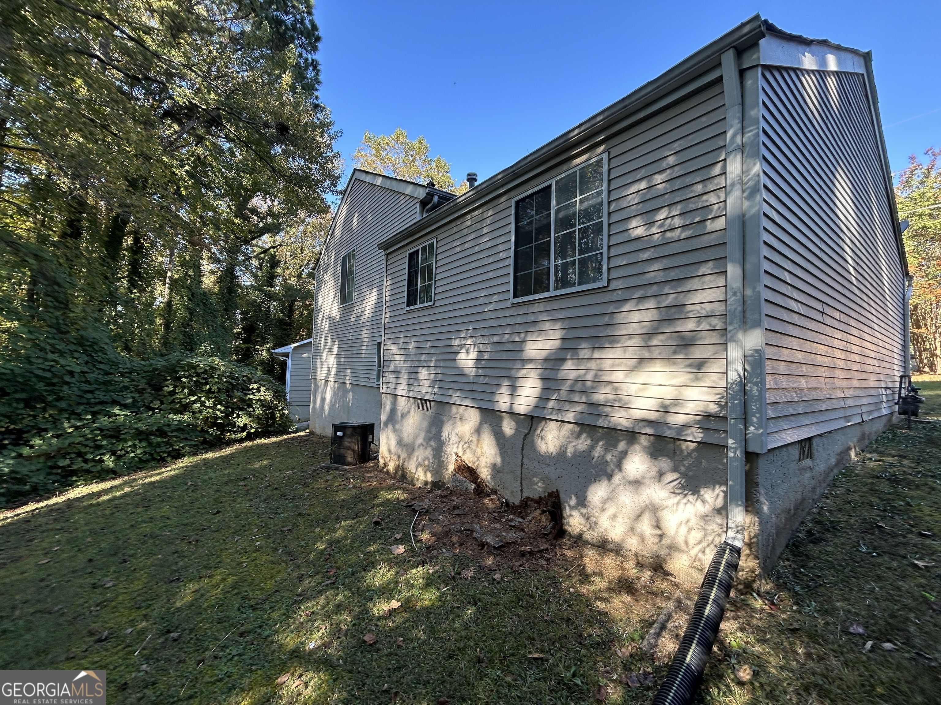 493 Village Square Court Property Photo 22