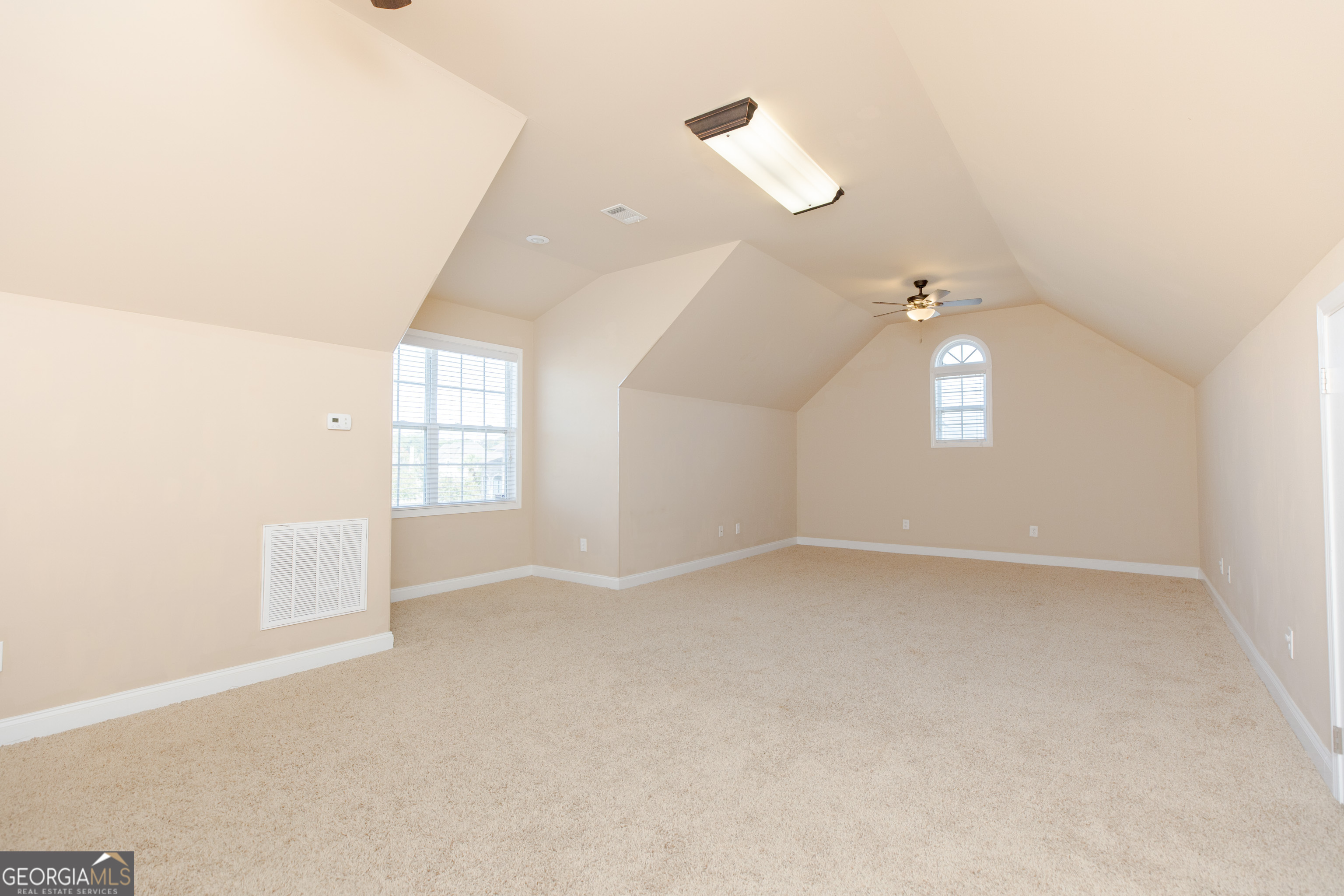 505 Arbor Lane Property Photo 53