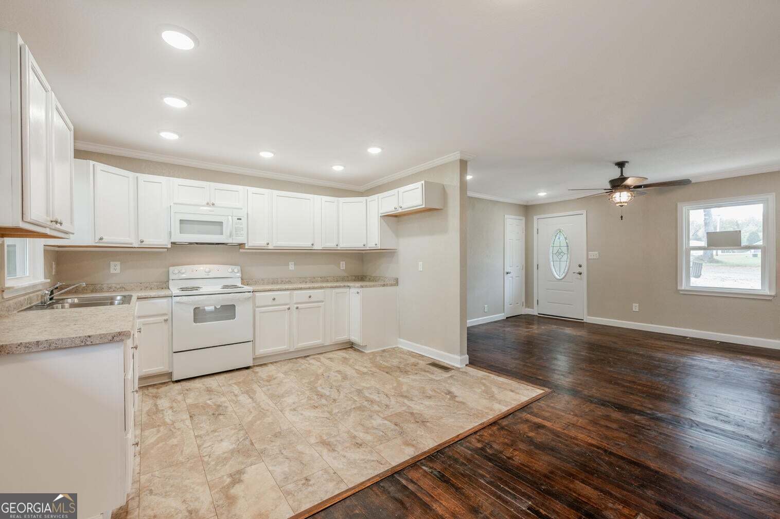93 Oconee Circle Property Photo 7