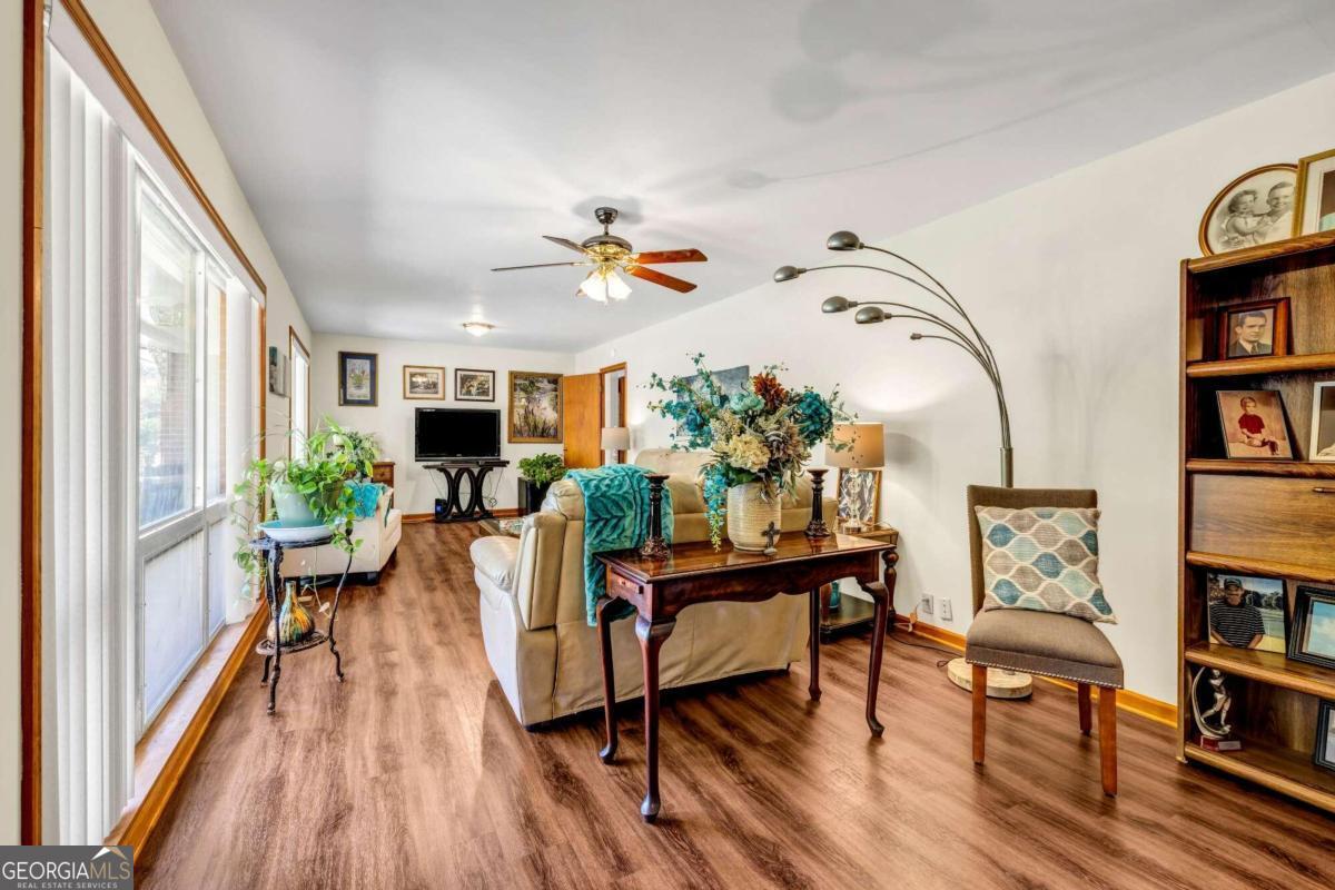 250 New Hope Place Property Photo 2