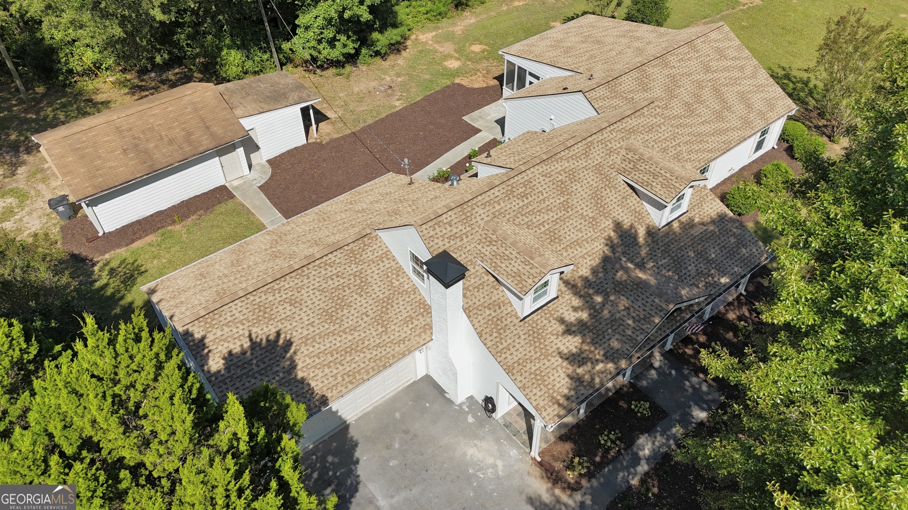 503 Brooks Road Property Photo 4