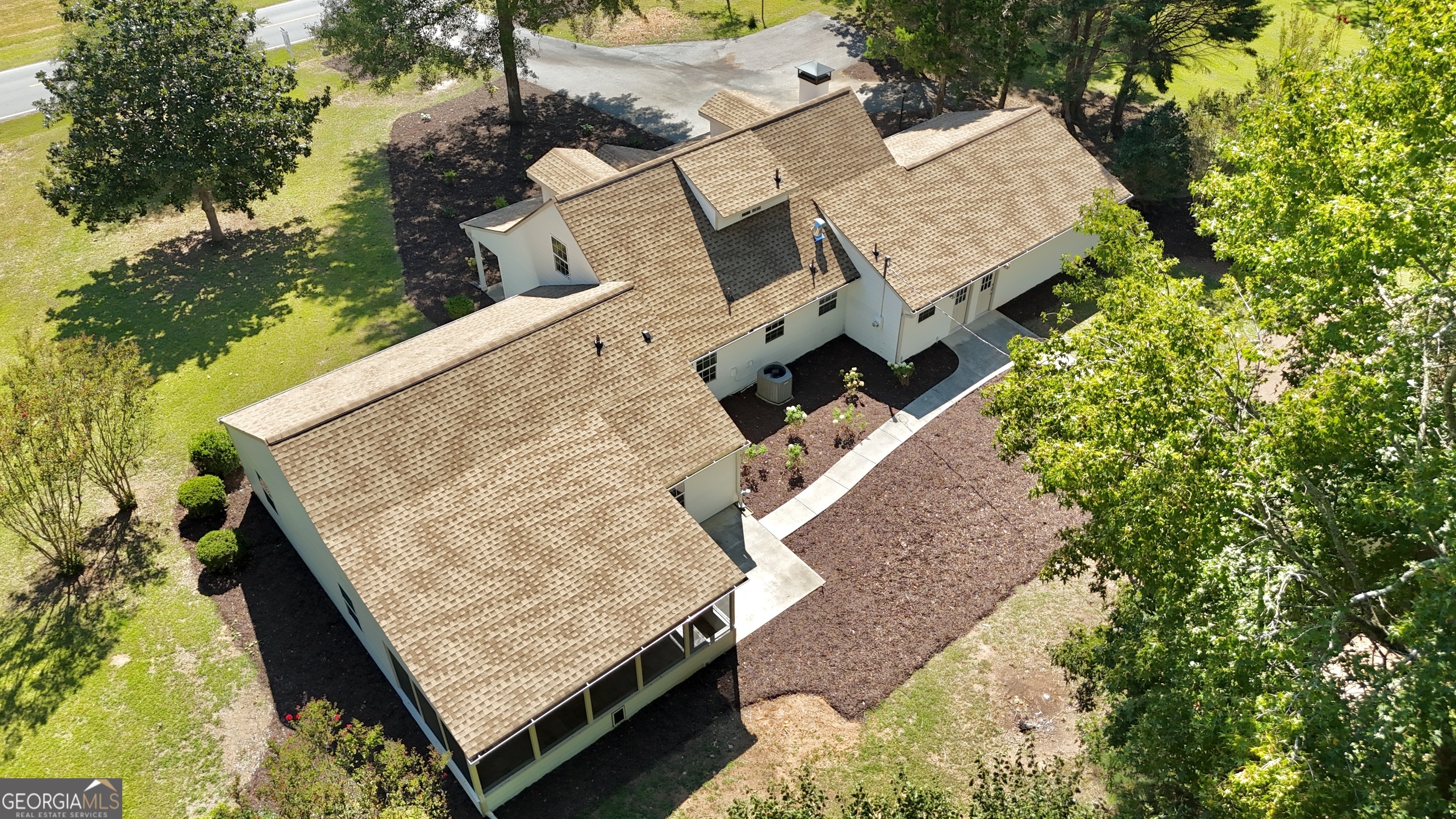503 Brooks Road Property Photo 6