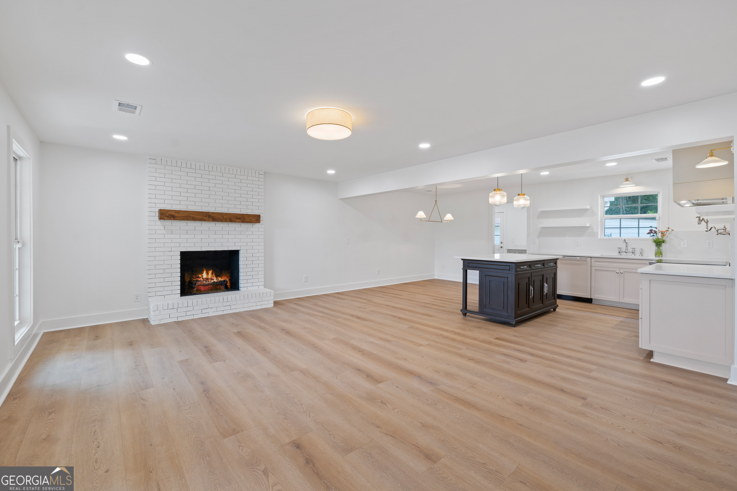 503 Brooks Road Property Photo 16