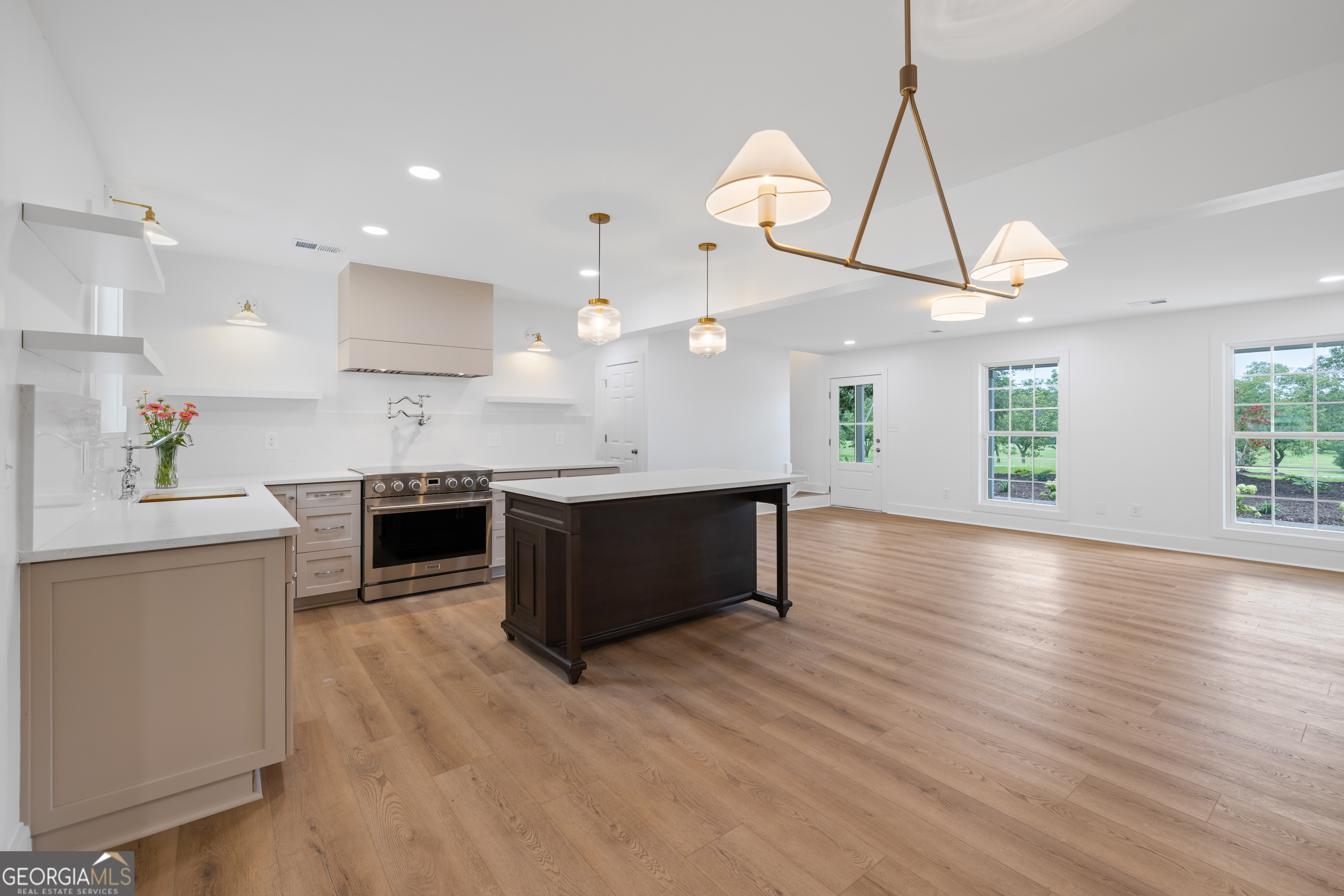 503 Brooks Road Property Photo 19