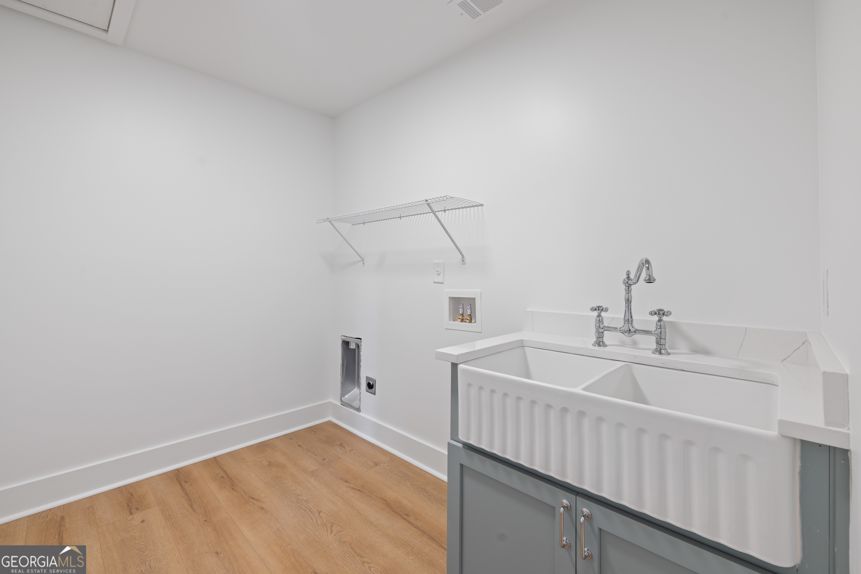 503 Brooks Road Property Photo 44