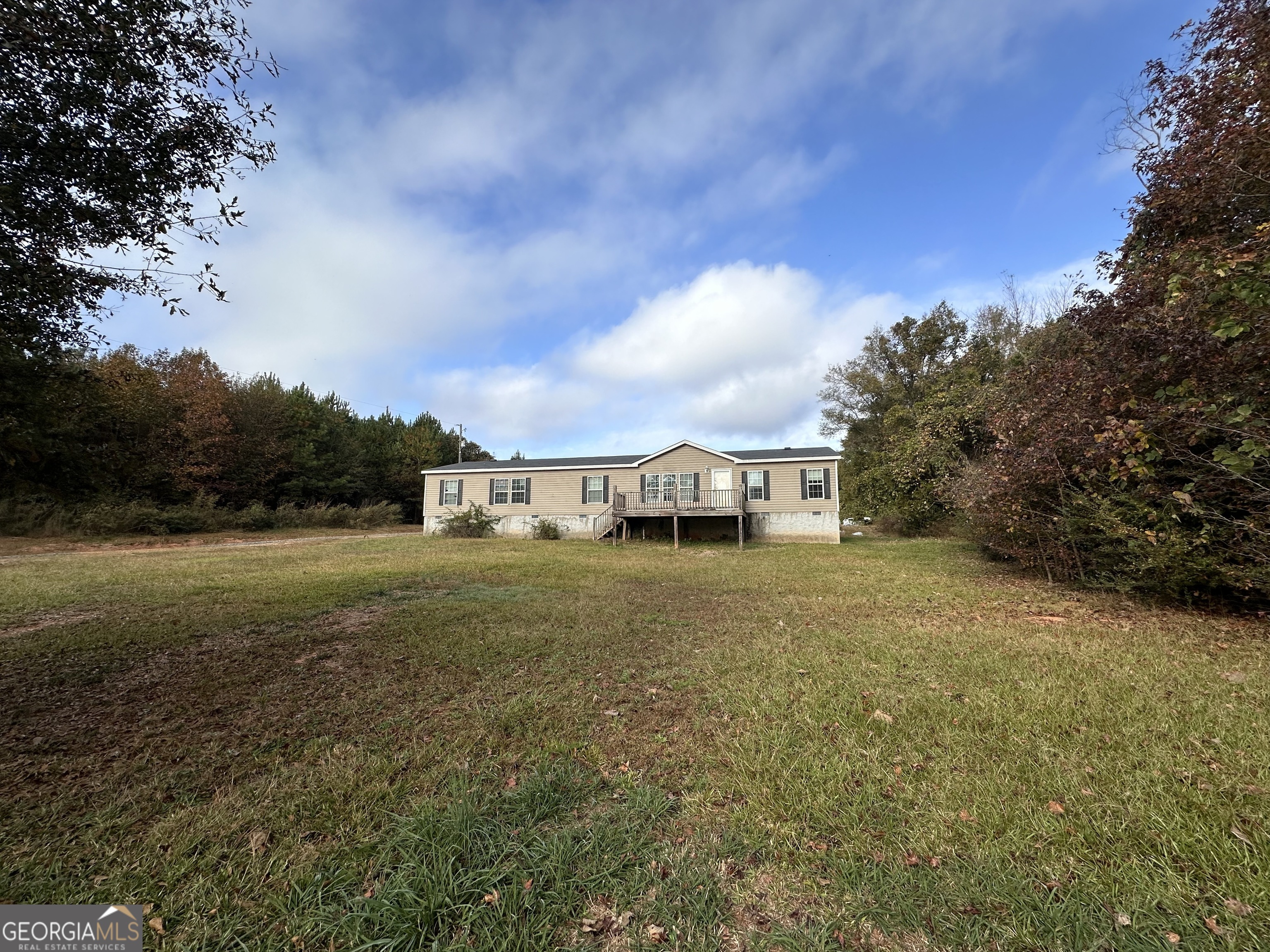 2148 N Fairview Road Property Photo 2