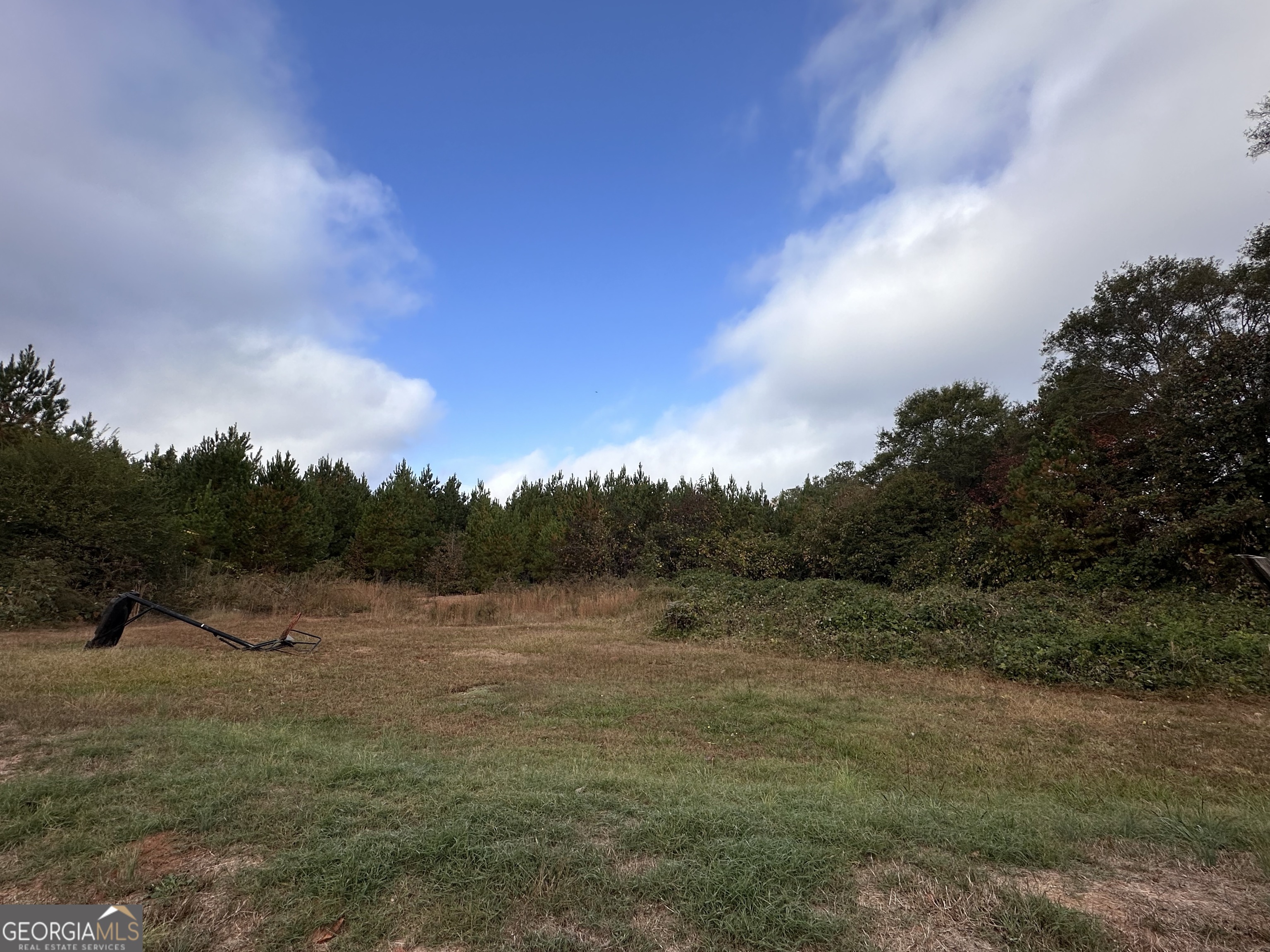 2148 N Fairview Road Property Photo 4