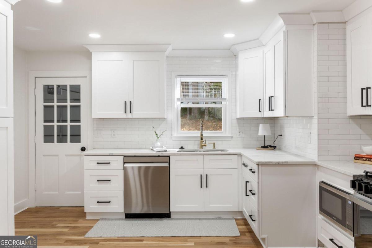 3884 Vinyard Trace Ne Property Photo 16