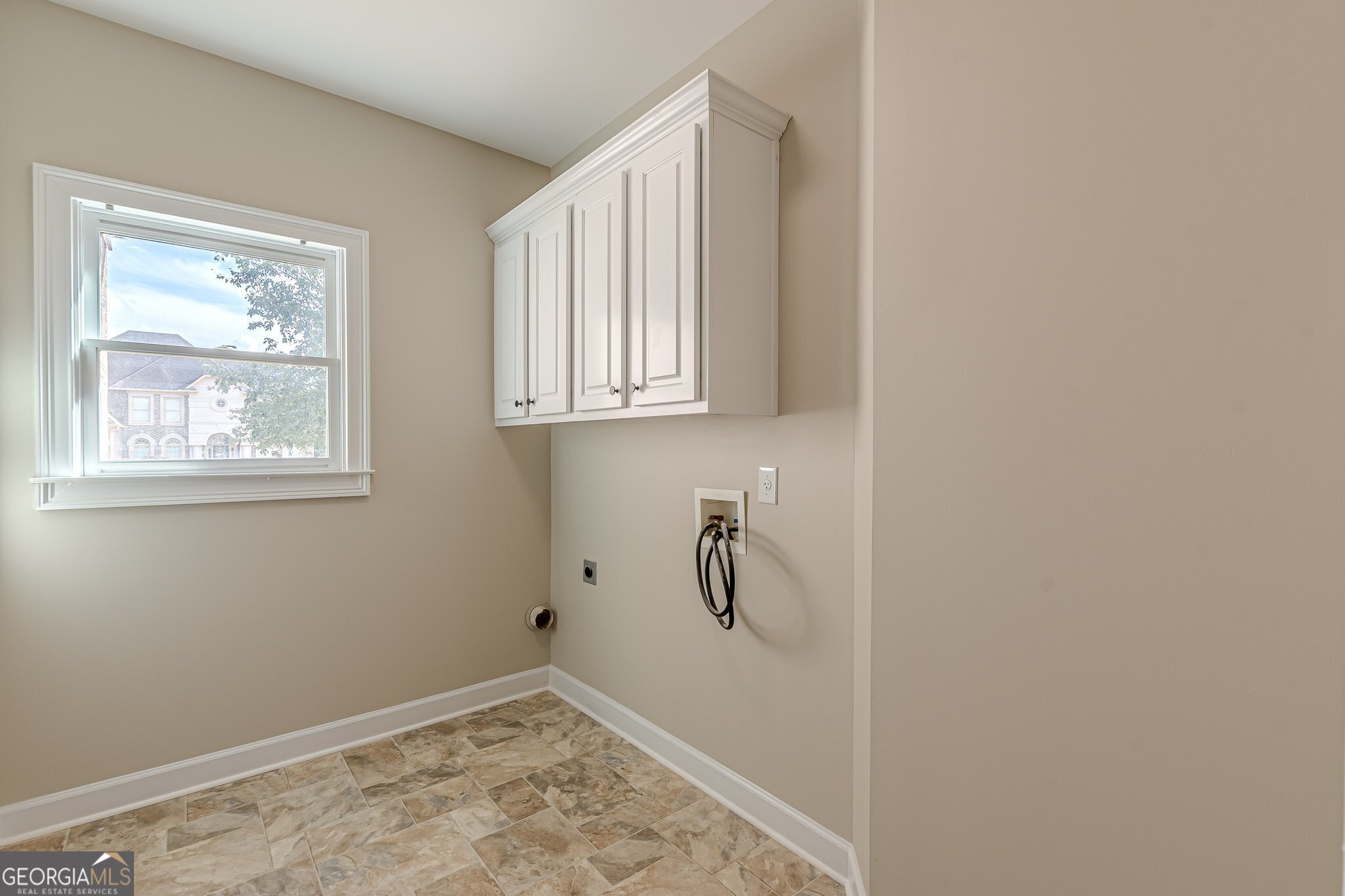 4348 Meadow Vista Drive Property Photo 14