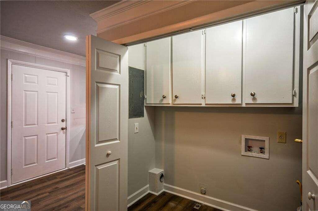 1328 White Oak Street Se Property Photo 14