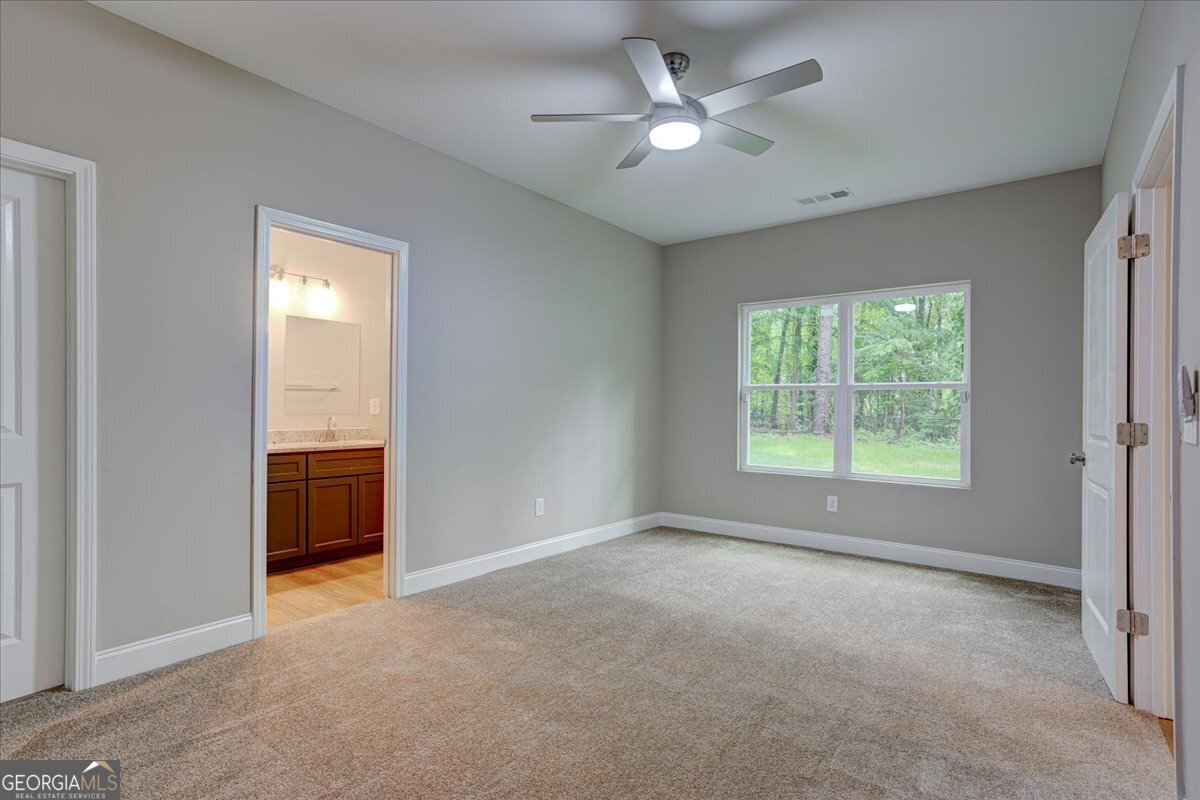 4230 Moore Road Property Photo 13