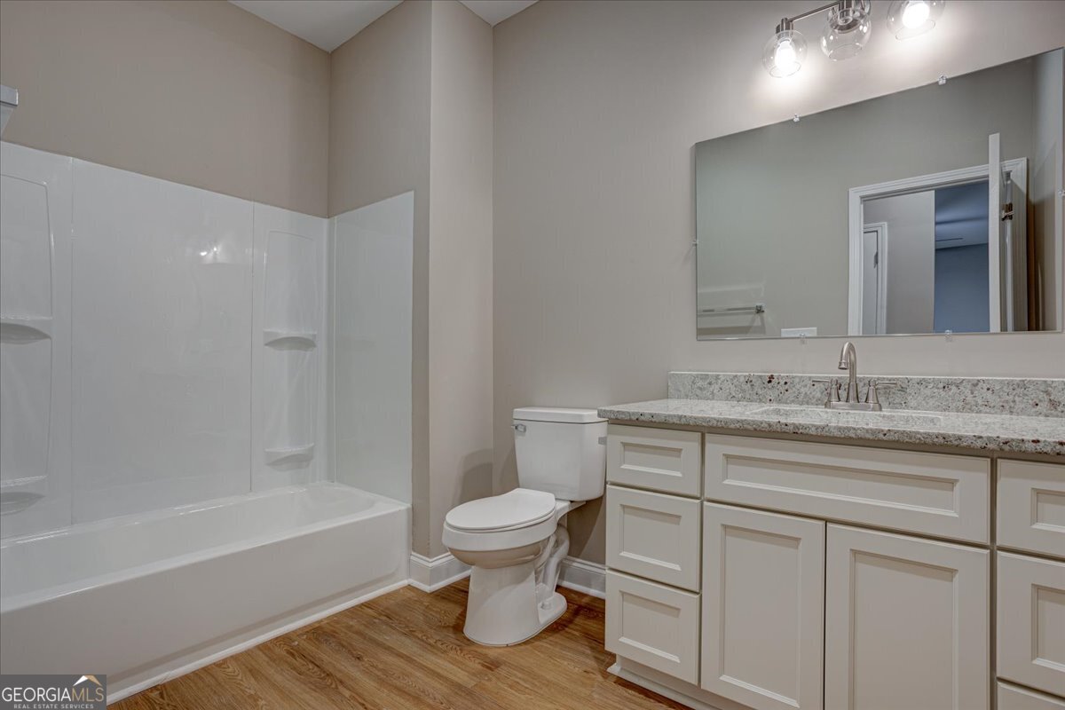 4230 Moore Road Property Photo 19