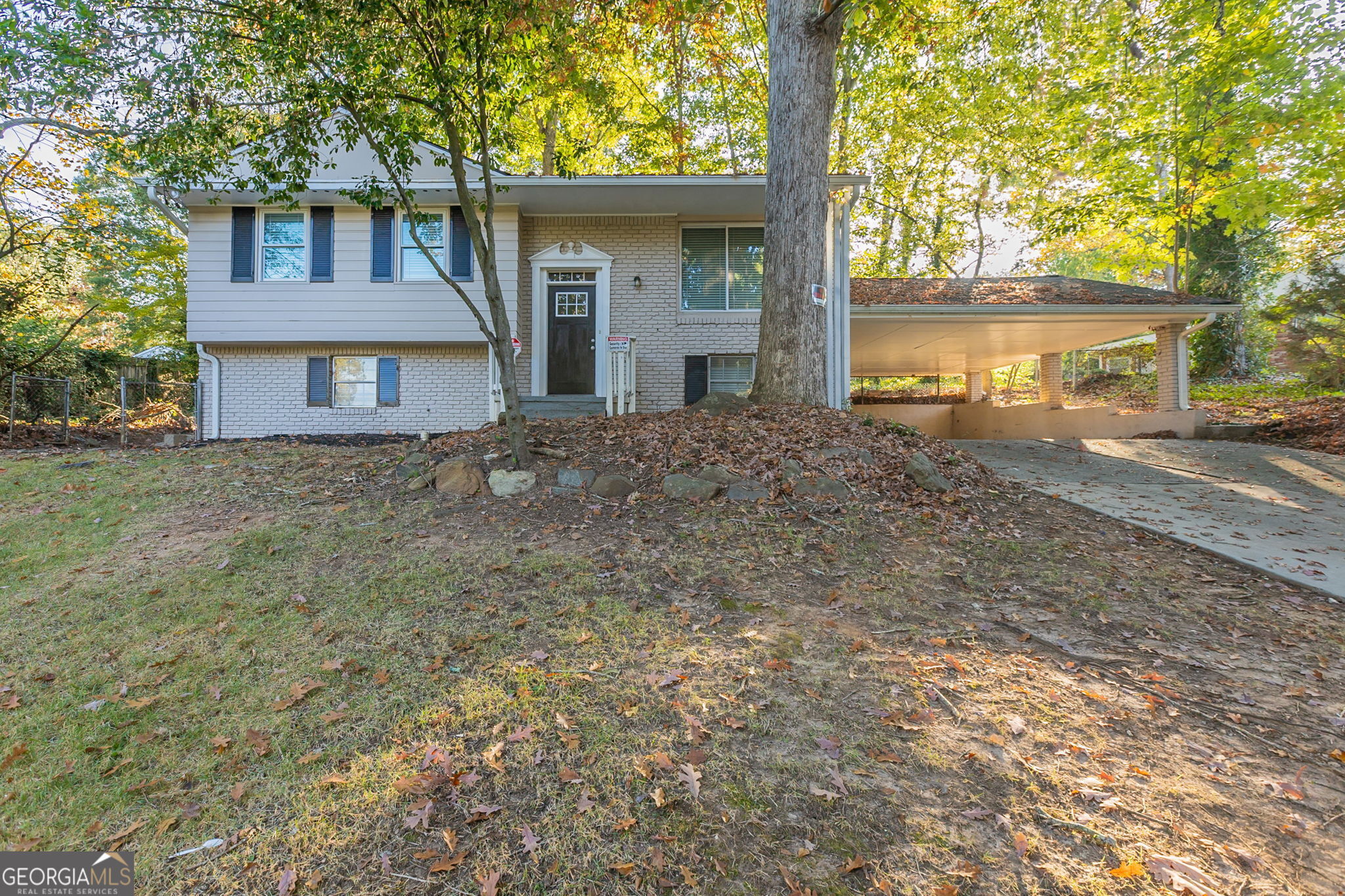 2465 Timberly Drive Se Property Photo 1