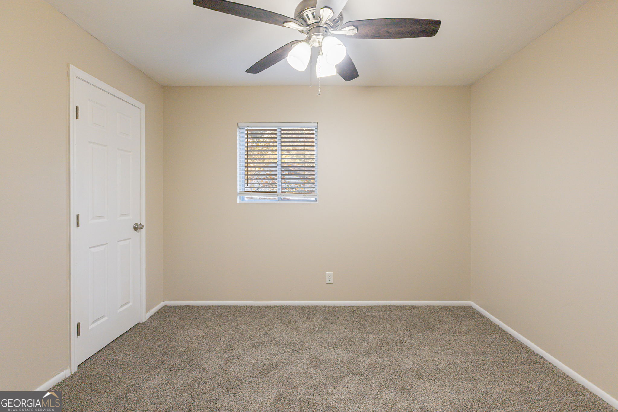 2465 Timberly Drive Se Property Photo 12