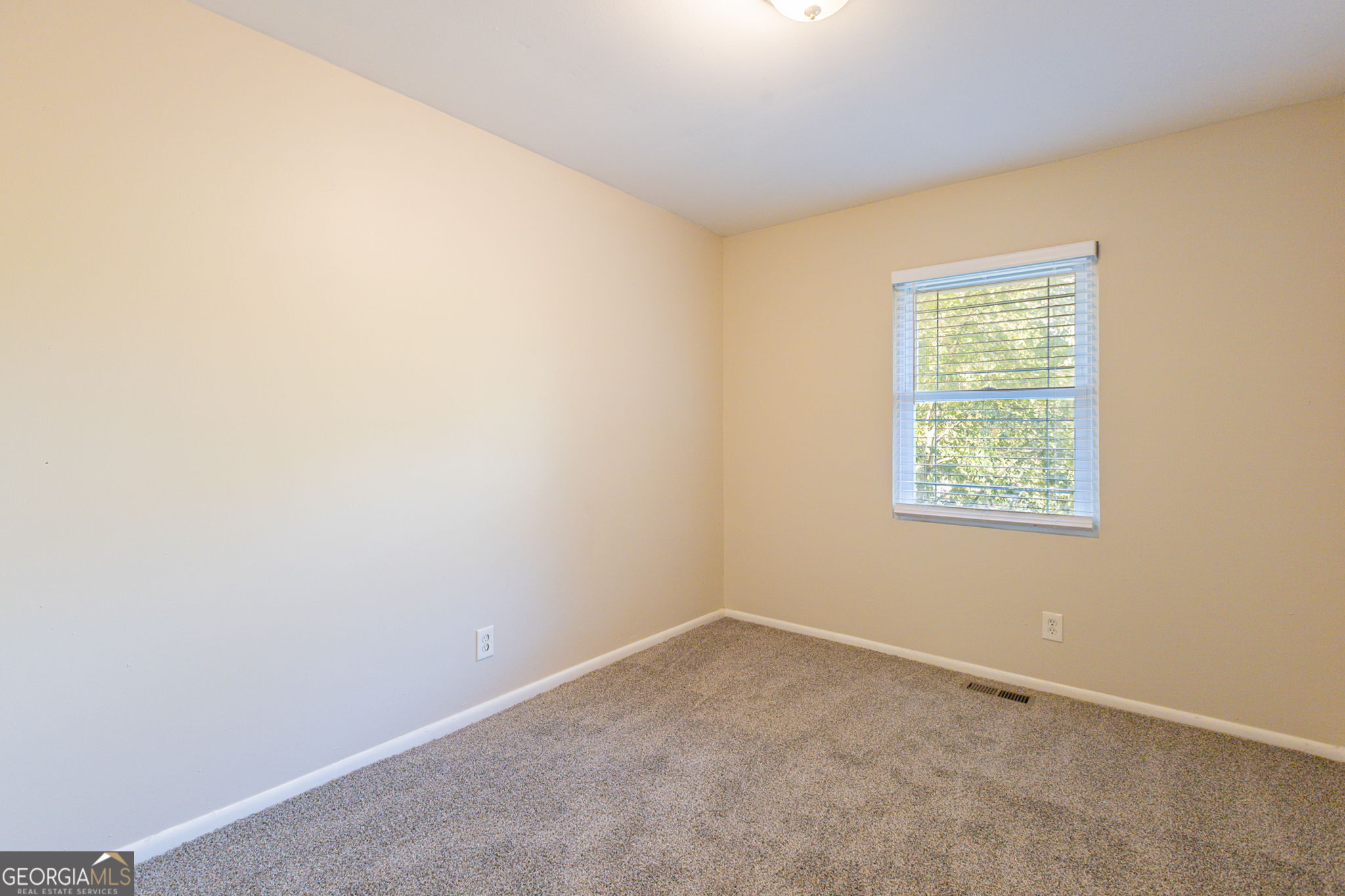 2465 Timberly Drive Se Property Photo 16