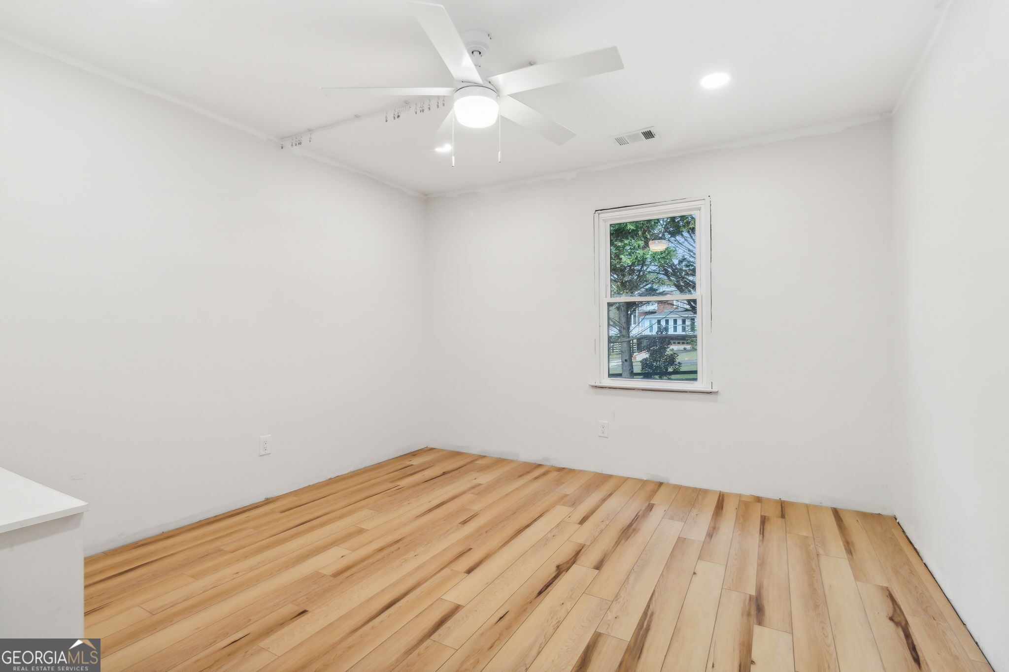 6200 Holland Cove Road Property Photo 18