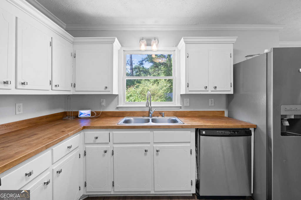 108 Southview Drive Property Photo 12