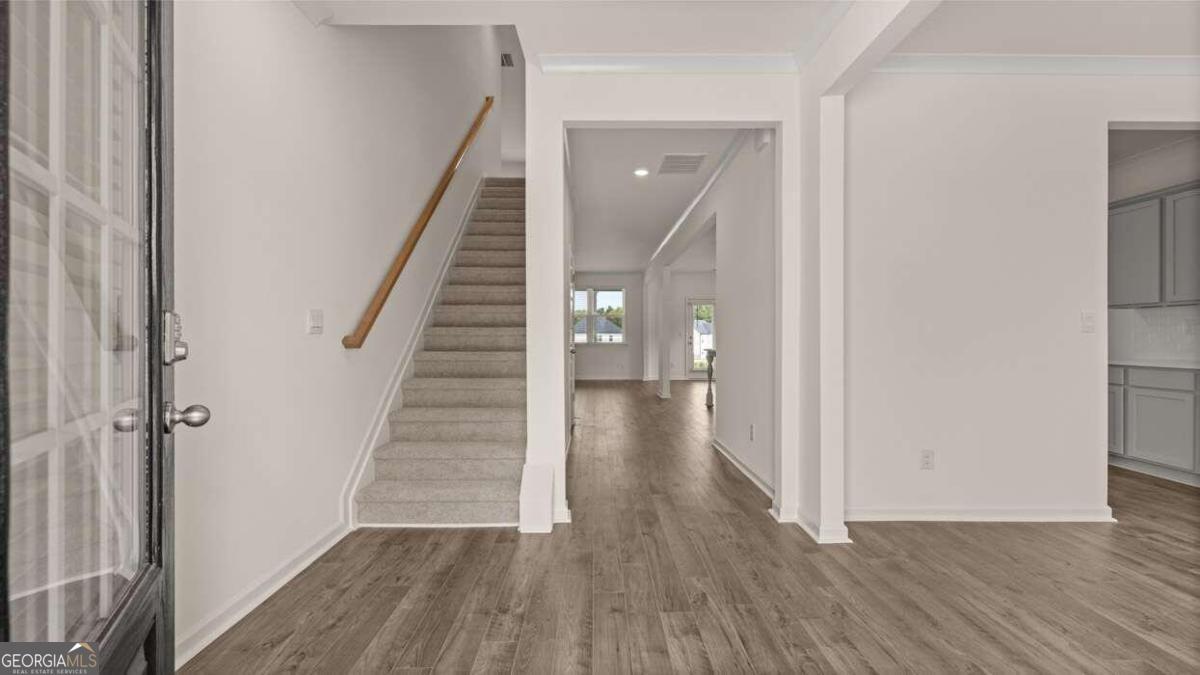 3249 Champions Way Property Photo 12