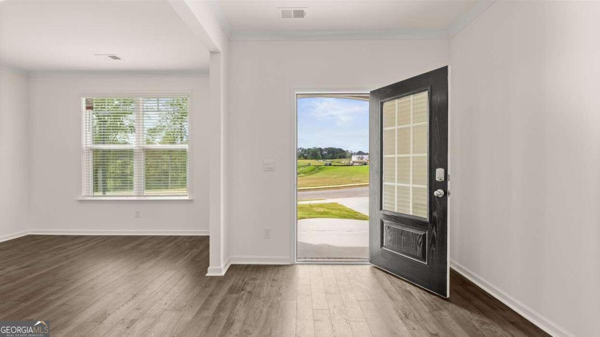 3249 Champions Way Property Photo 13