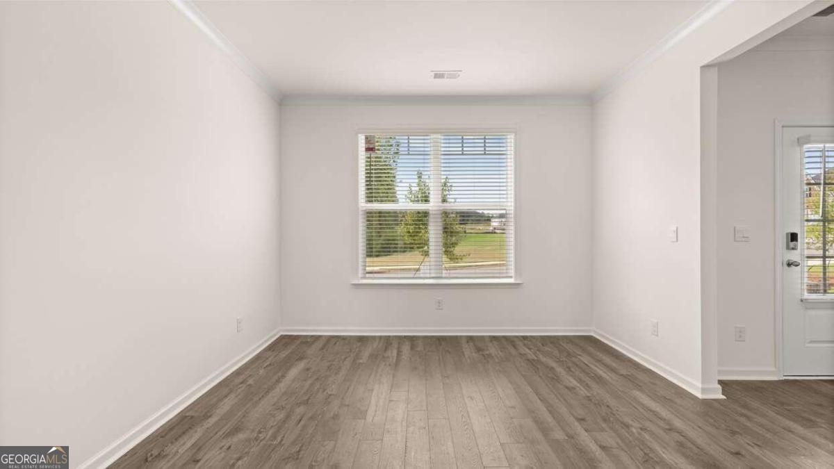 3249 Champions Way Property Photo 15