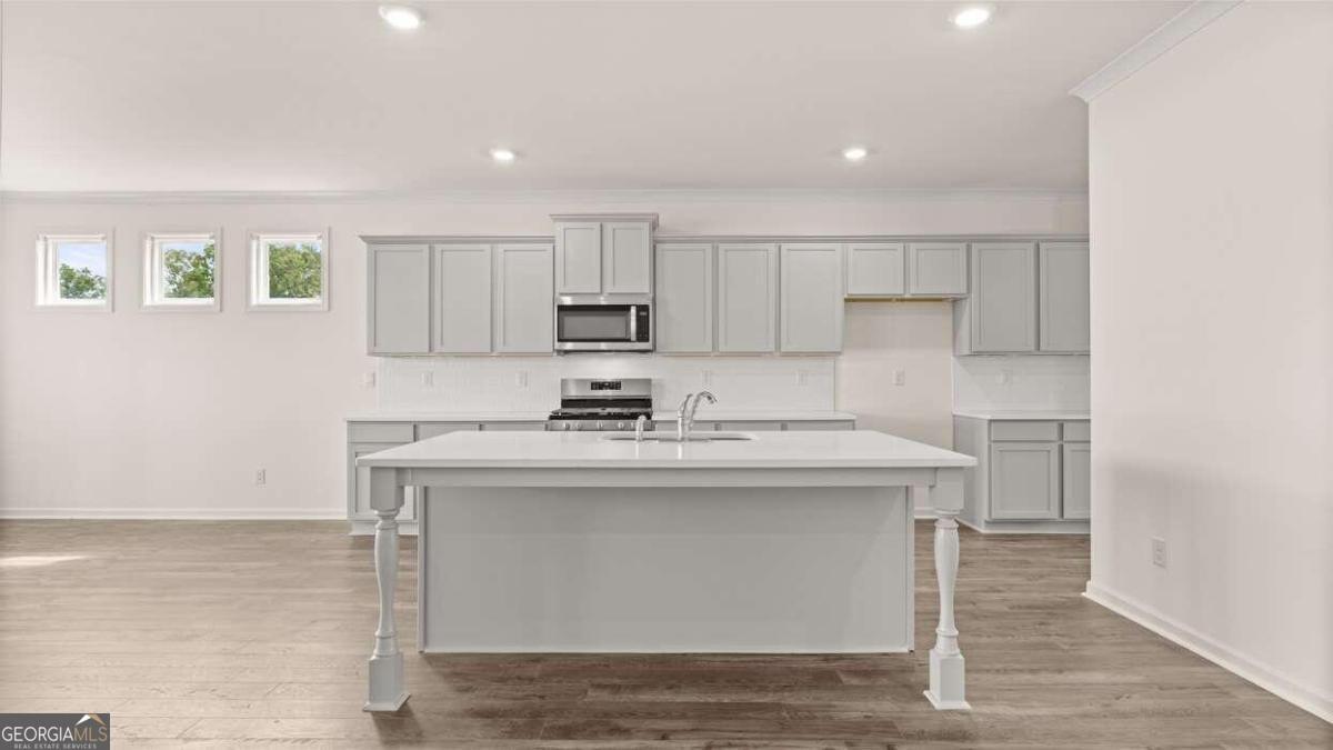 3249 Champions Way Property Photo 18