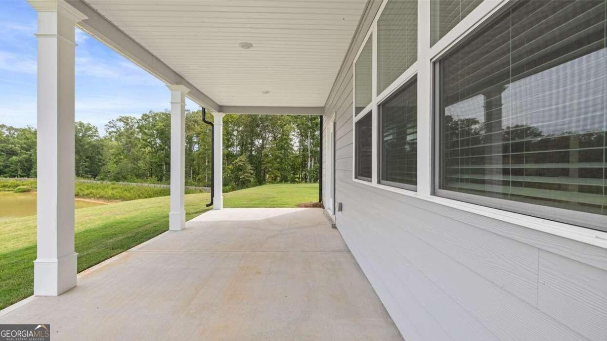 3249 Champions Way Property Photo 25