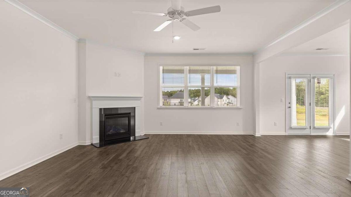 3249 Champions Way Property Photo 28