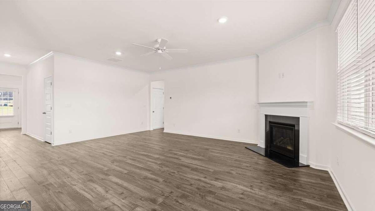 3249 Champions Way Property Photo 29