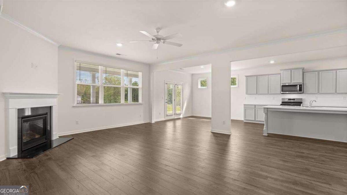 3249 Champions Way Property Photo 30