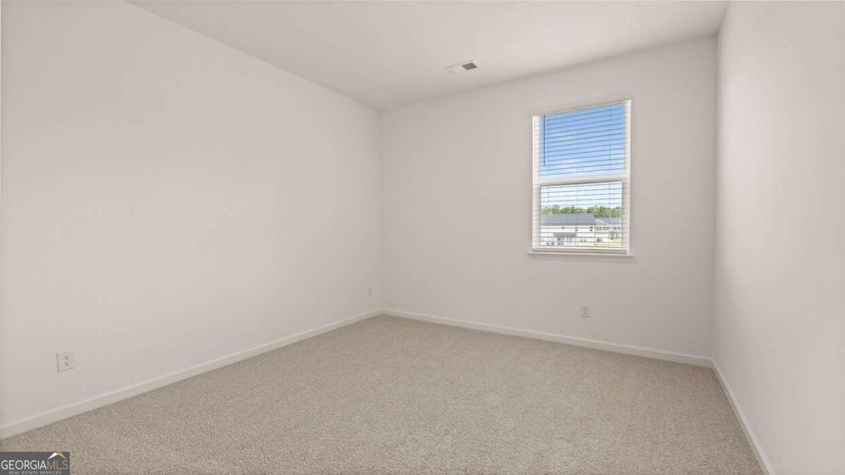 3249 Champions Way Property Photo 31