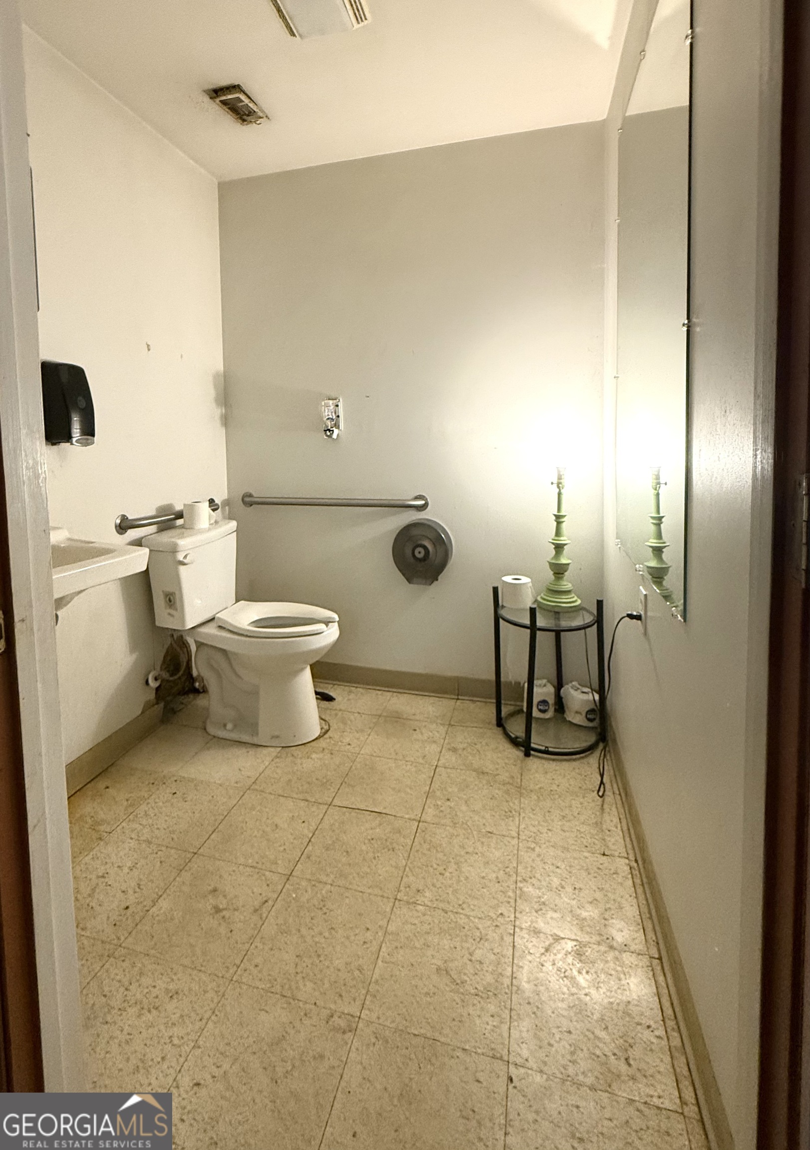 4460 Ga Highway 24 S Property Photo 8